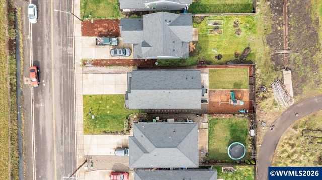 783 S 15th St, Philomath, OR 97370