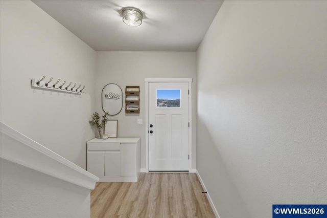 783 S 15th St, Philomath, OR 97370