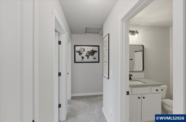 783 S 15th St, Philomath, OR 97370