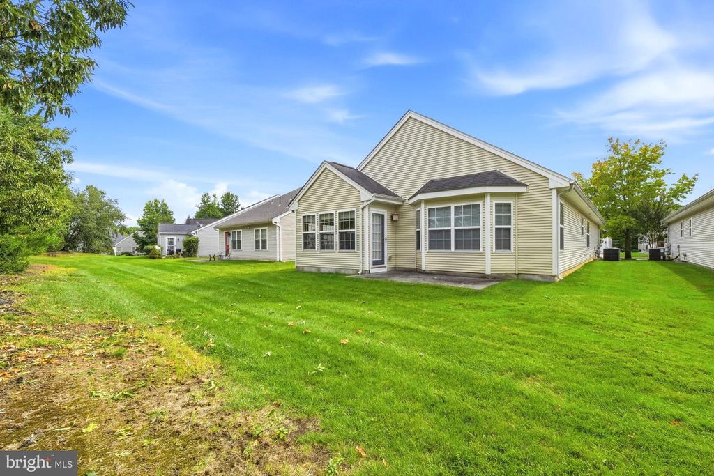 7 DUXBURY CT, Swedesboro, NJ 08085 — photo 3