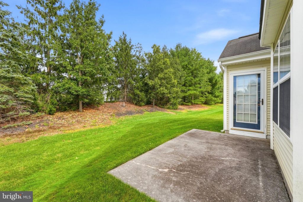 7 DUXBURY CT, Swedesboro, NJ 08085 — photo 4