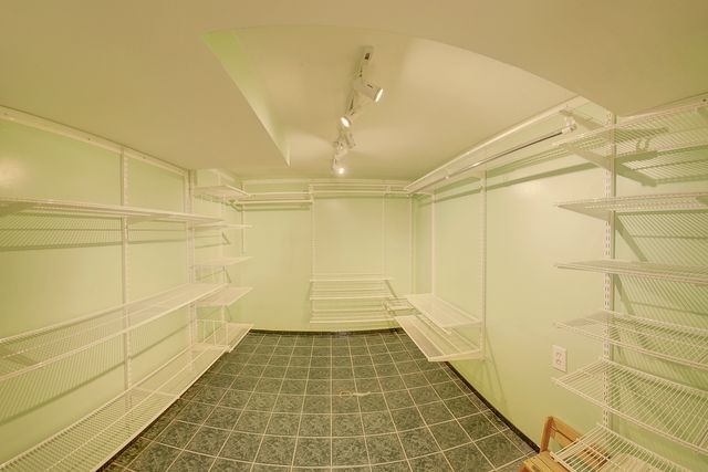 4310 S Sawyer Avenue, Chicago, IL 60632