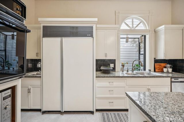 4431 19th Street, San Francisco, CA 94114