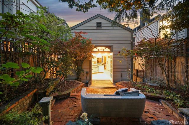 4431 19th Street, San Francisco, CA 94114