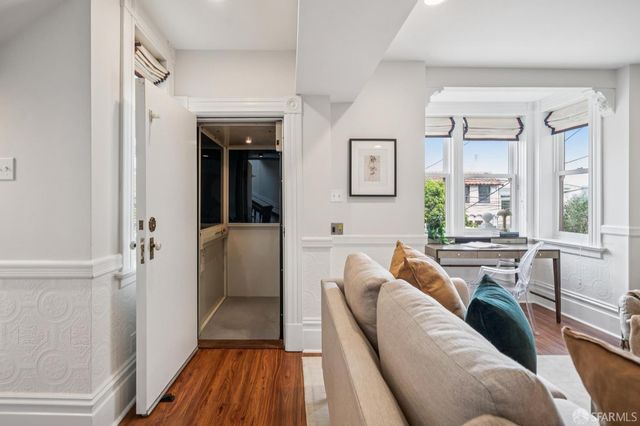 4431 19th Street, San Francisco, CA 94114