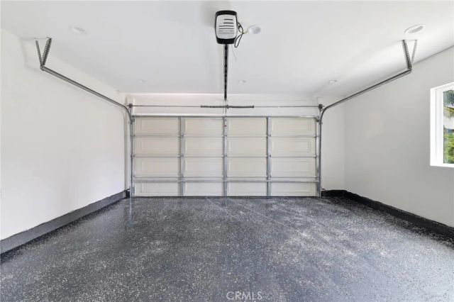 7875 Bellaire ave, North Hollywood, CA 91605