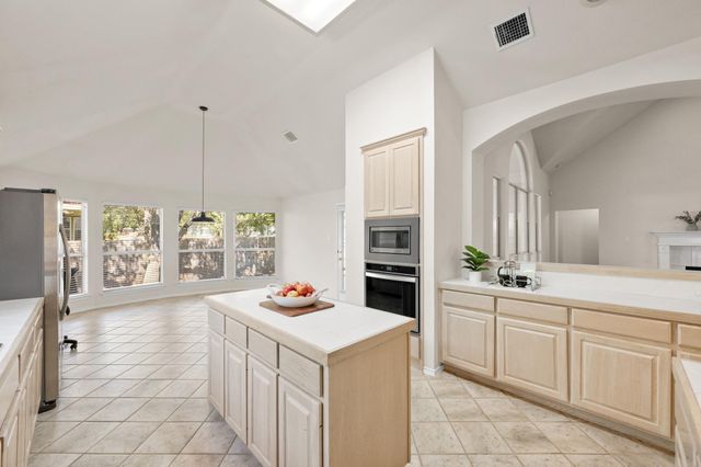 3600 Normandy Ridge LN, Austin, TX 78738
