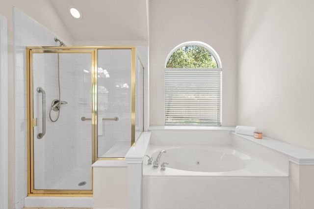 3600 Normandy Ridge LN, Austin, TX 78738
