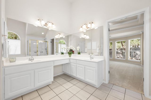3600 Normandy Ridge LN, Austin, TX 78738