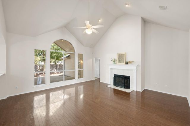 3600 Normandy Ridge LN, Austin, TX 78738