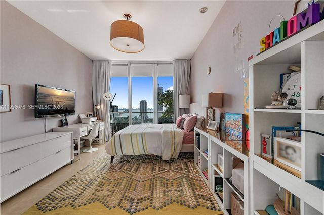 3470 E Coast Ave H1714, Miami, FL 33137