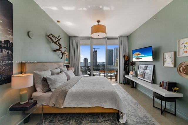 3470 E Coast Ave H1714, Miami, FL 33137