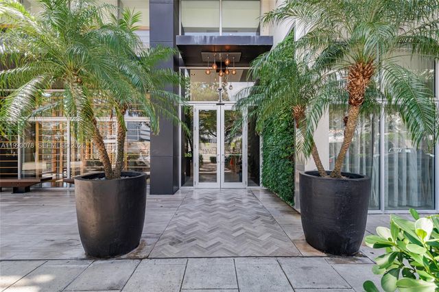 3470 E Coast Ave H1714, Miami, FL 33137