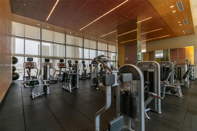 3470 E Coast Ave H1714, Miami, FL 33137