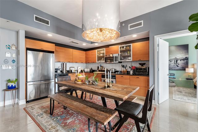 3470 E Coast Ave H1714, Miami, FL 33137