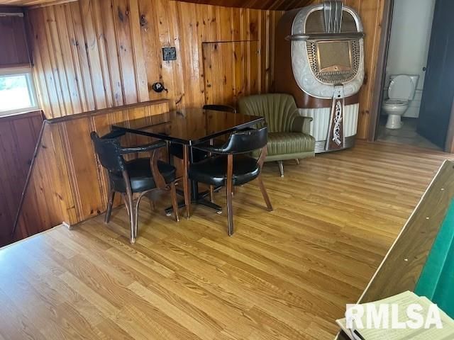 507 E MARKET Street, Taylorville, IL 62568