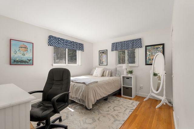 71 Delmar Ave, Framingham, MA 01701