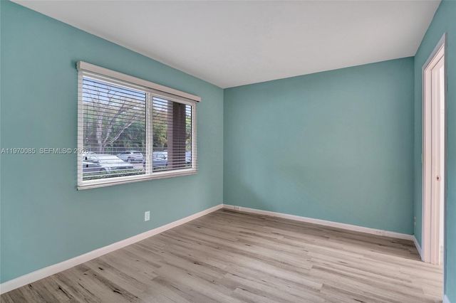 12750 SW 4th Ct 111J, Pembroke Pines, FL 33027