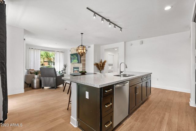 4803 N Woodmere Fairway -- 1011, Scottsdale, AZ 85251