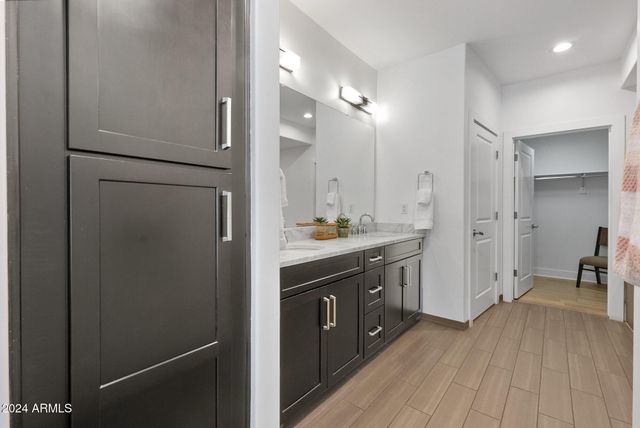 4803 N Woodmere Fairway -- 1011, Scottsdale, AZ 85251