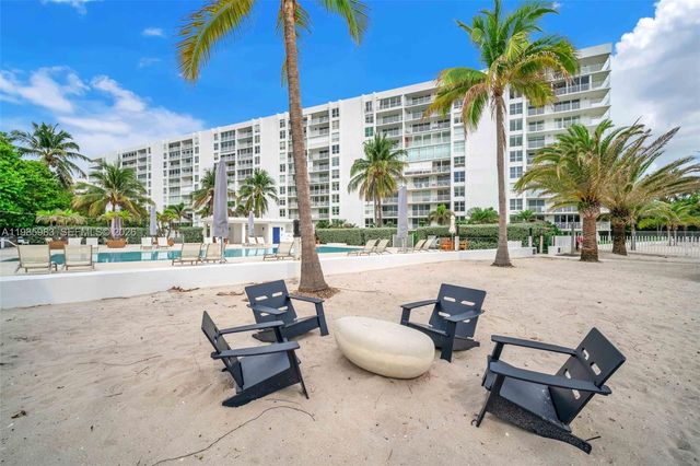 611 Ocean Dr 3E, Key Biscayne, FL 33149