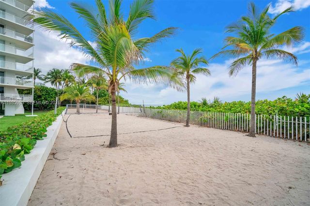 611 Ocean Dr 3E, Key Biscayne, FL 33149