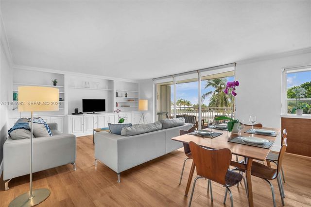 611 Ocean Dr 3E, Key Biscayne, FL 33149