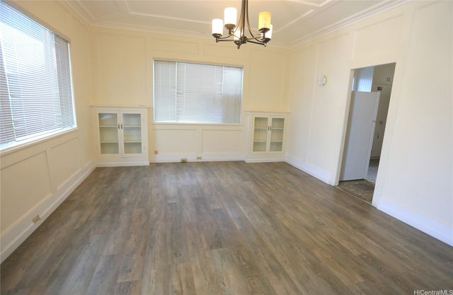 2212 Coyne Street, Honolulu, HI 96826