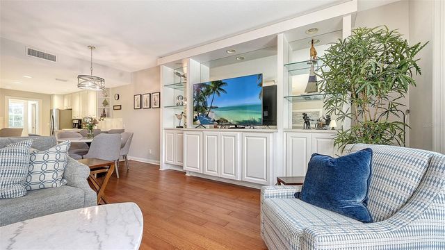 7944 BERGAMO AVENUE, Sarasota, FL 34238