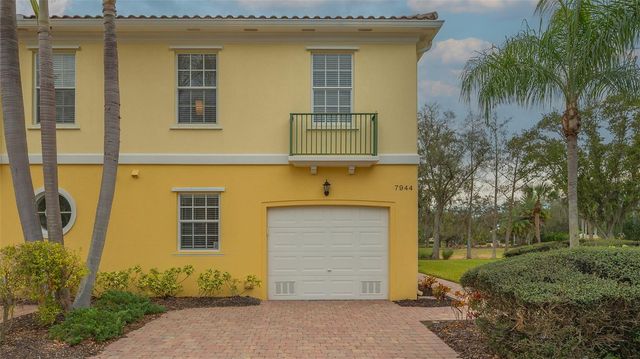 7944 BERGAMO AVENUE, Sarasota, FL 34238