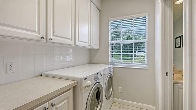 7944 BERGAMO AVENUE, Sarasota, FL 34238