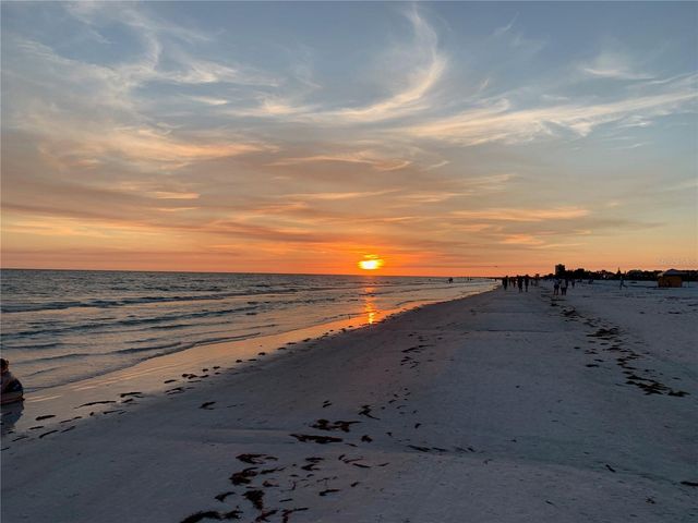 7944 BERGAMO AVENUE, Sarasota, FL 34238
