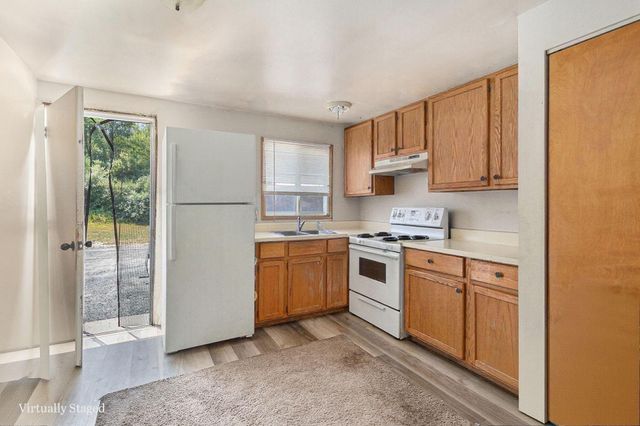 1907 W Sugar Grove Rd, Victory Twp, MI 49431