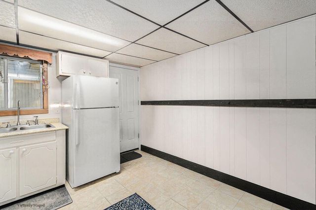 1907 W Sugar Grove Rd, Victory Twp, MI 49431