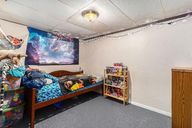 1907 W Sugar Grove Rd, Victory Twp, MI 49431