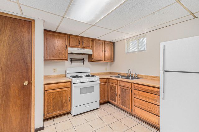 1907 W Sugar Grove Rd, Victory Twp, MI 49431