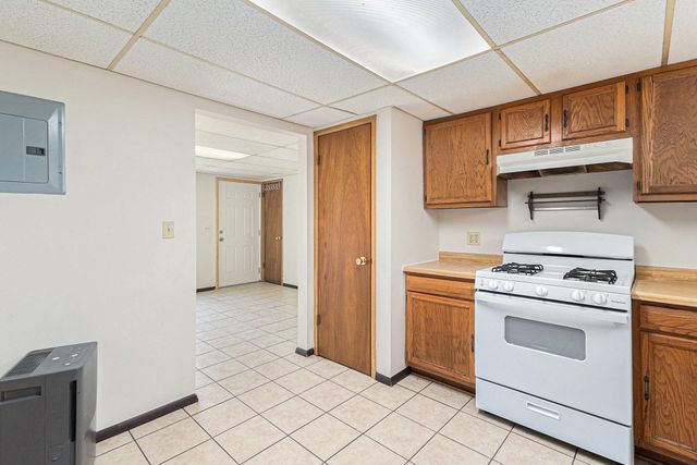 1907 W Sugar Grove Rd, Victory Twp, MI 49431