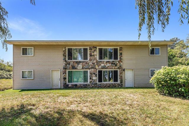 1907 W Sugar Grove Rd, Victory Twp, MI 49431