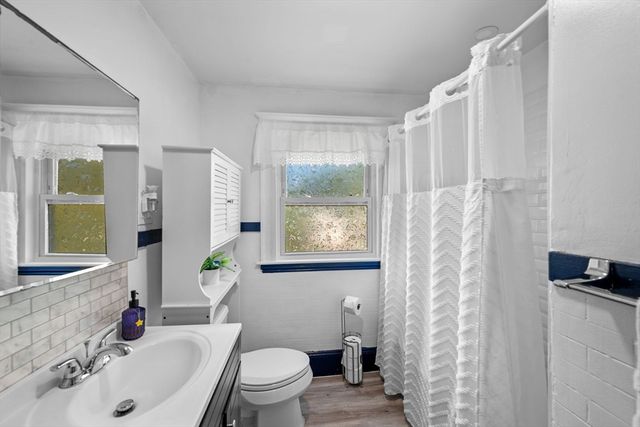 153 Lynn St, Peabody, MA 01960