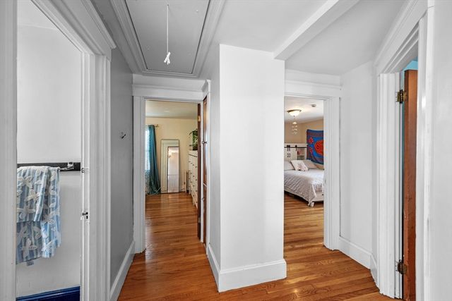 153 Lynn St, Peabody, MA 01960