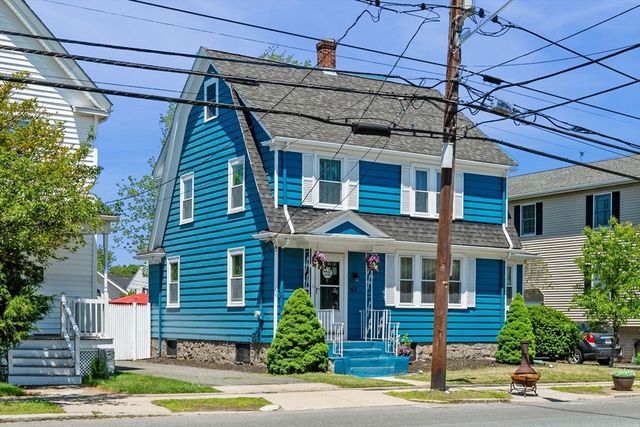 153 Lynn St, Peabody, MA 01960