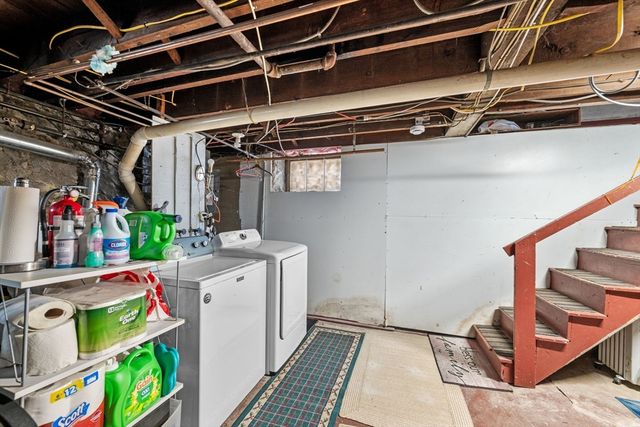 153 Lynn St, Peabody, MA 01960