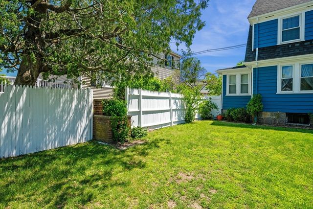 153 Lynn St, Peabody, MA 01960