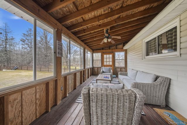 282 Stone School House Road, Bloomingburg, NY 12721