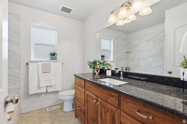 76 N CENTER ST, Wellsville, UT 84339