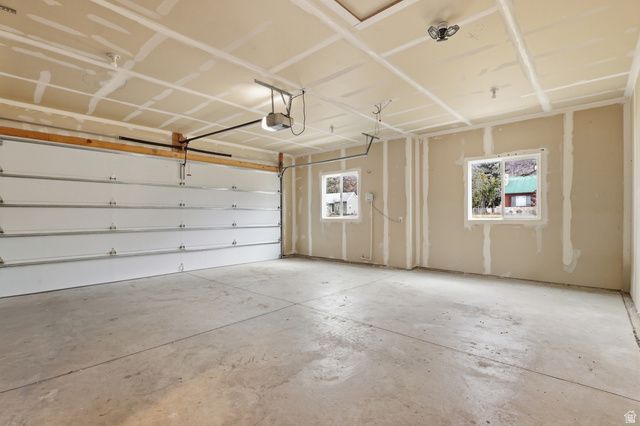 76 N CENTER ST, Wellsville, UT 84339