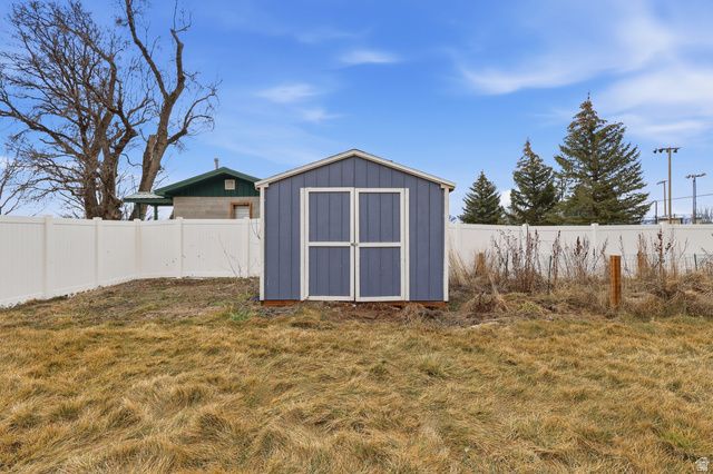 76 N CENTER ST, Wellsville, UT 84339