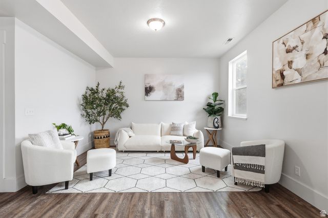 76 N CENTER ST, Wellsville, UT 84339