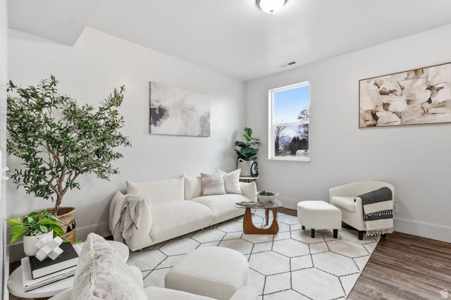 76 N CENTER ST, Wellsville, UT 84339