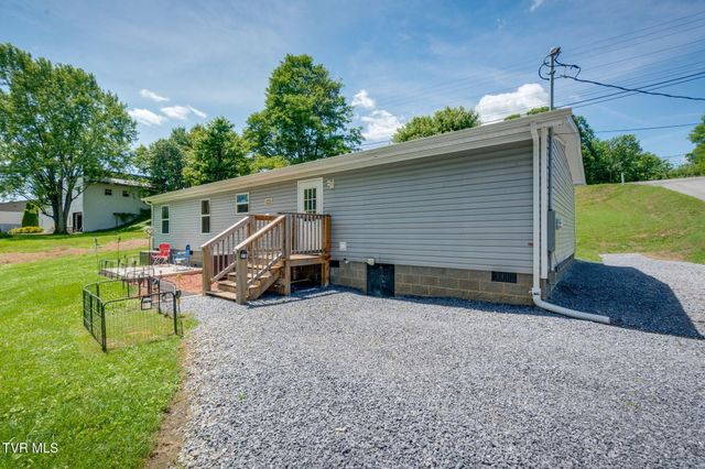 2315 Volunteer Parkway, Bristol, TN 37620